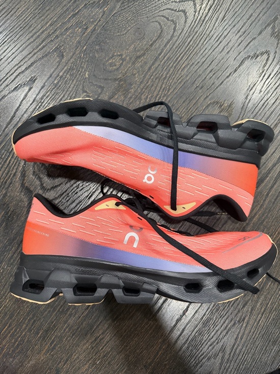 On Running Other - NEW On Running Cloudspark Flame black - men’s size 10